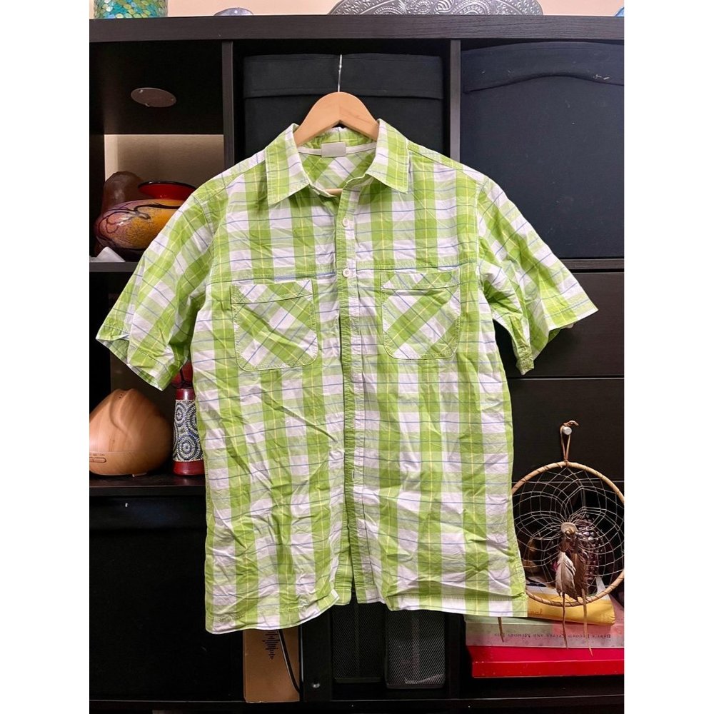 Women’s Green Plaid Button Down Blouse Shirt for Spring and Summer - Medium